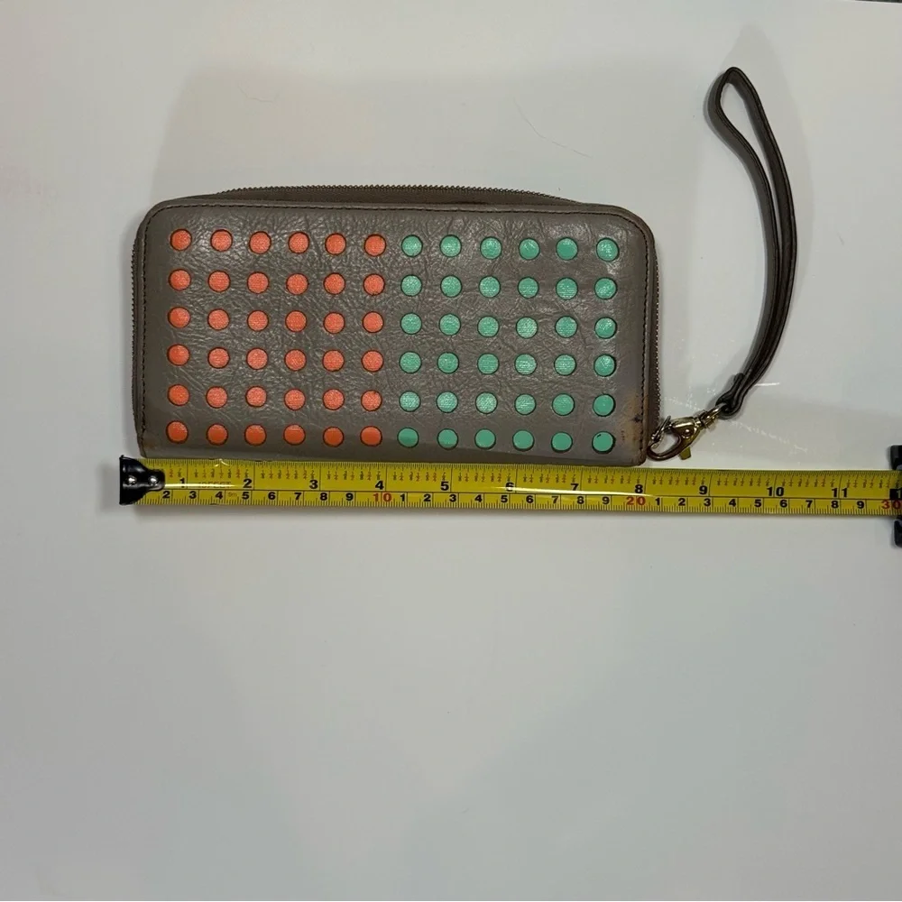 Fossil Gray Cutout Dot Zip Around Leather Wallet With Wrist Strap‎